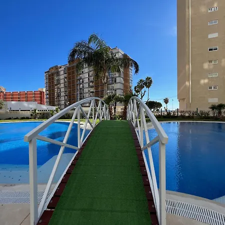 Apolo Xiv Con Terraza, Parking Y Piscina Junto Al Mar - Inmodream *